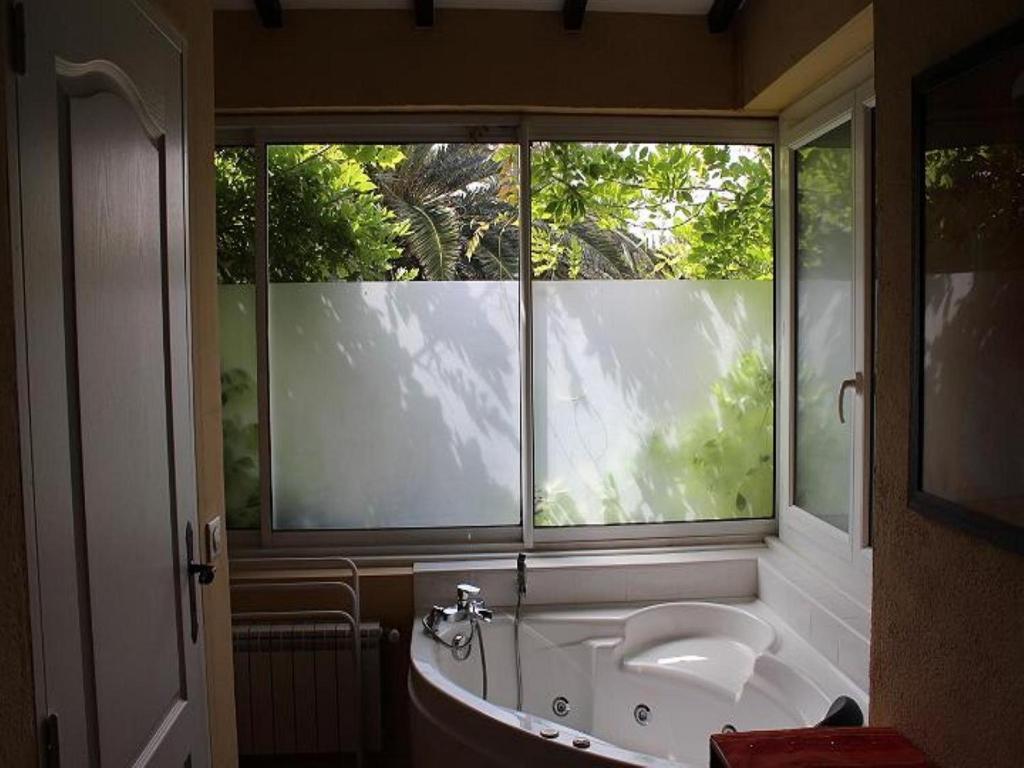 Domaine Saint Nicolas Bed and breakfast *